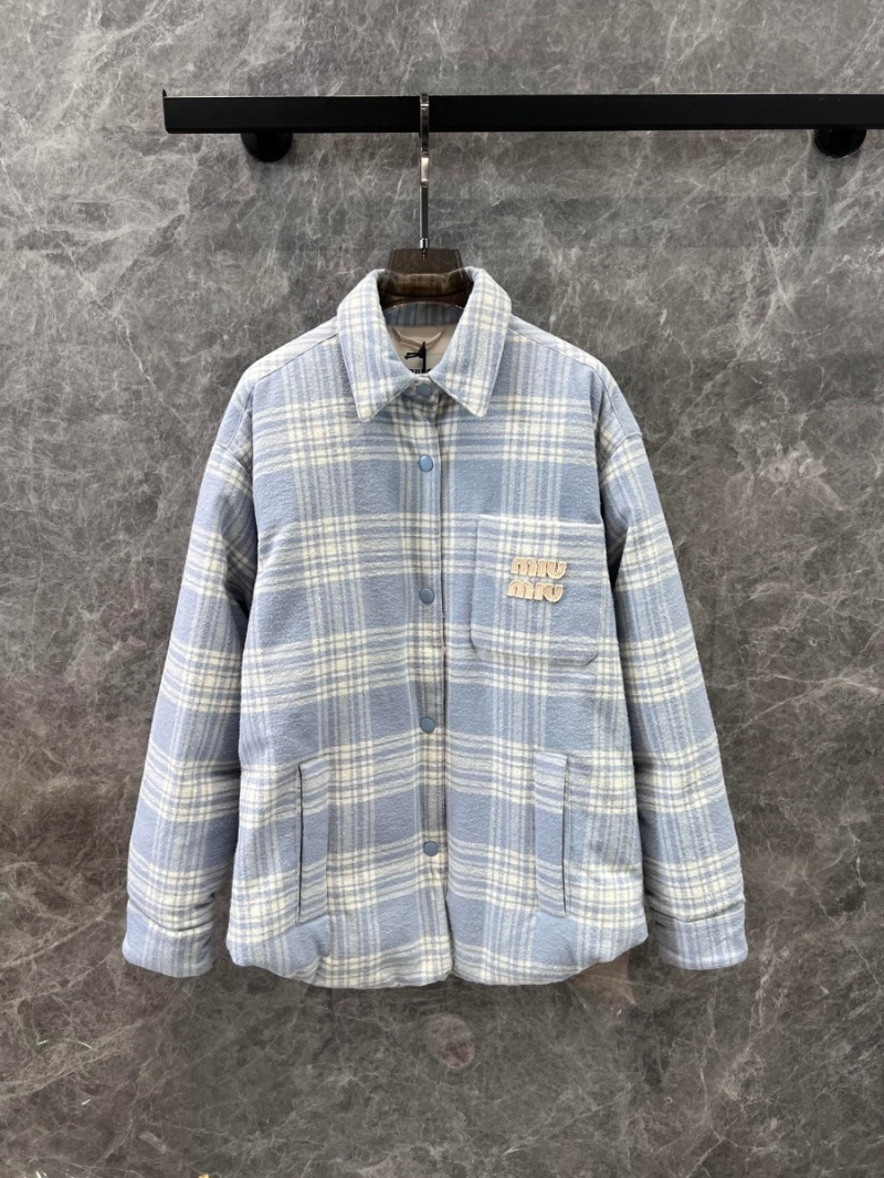 Miu Miu 24 FW Plaid Embroidered Pocket Down Jacket. Blue