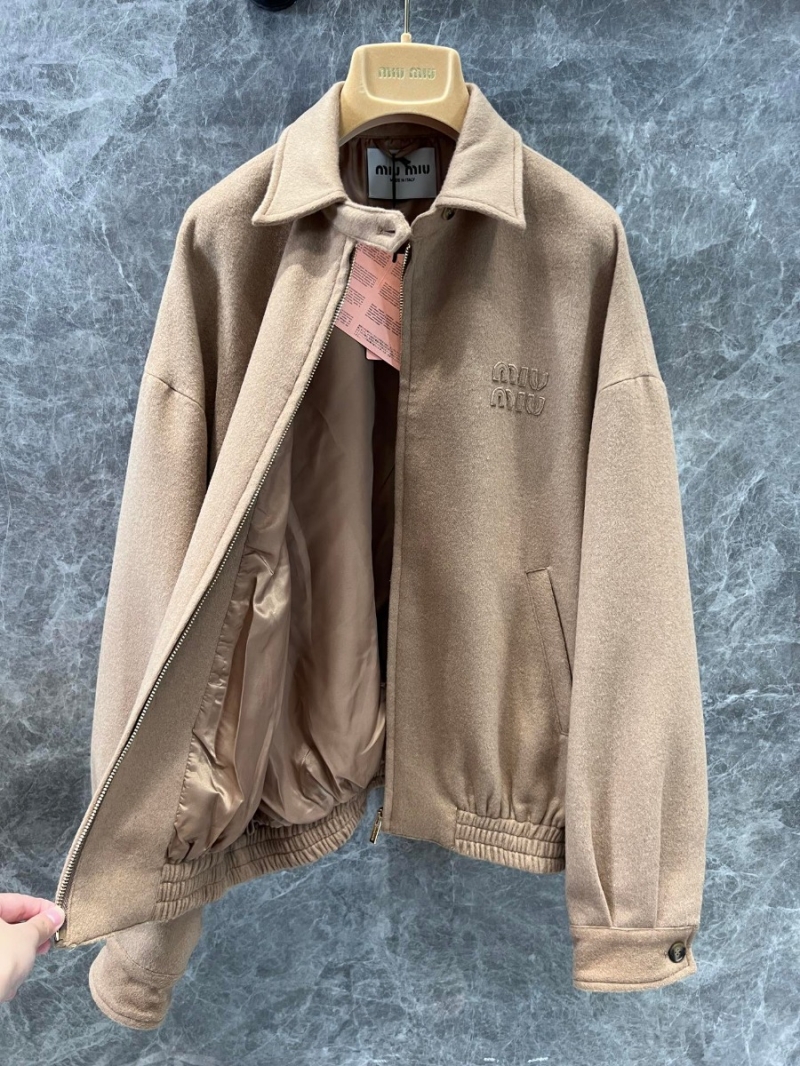 Miu Miu 24 FW Camel Wool Zipper Jacket. Camel