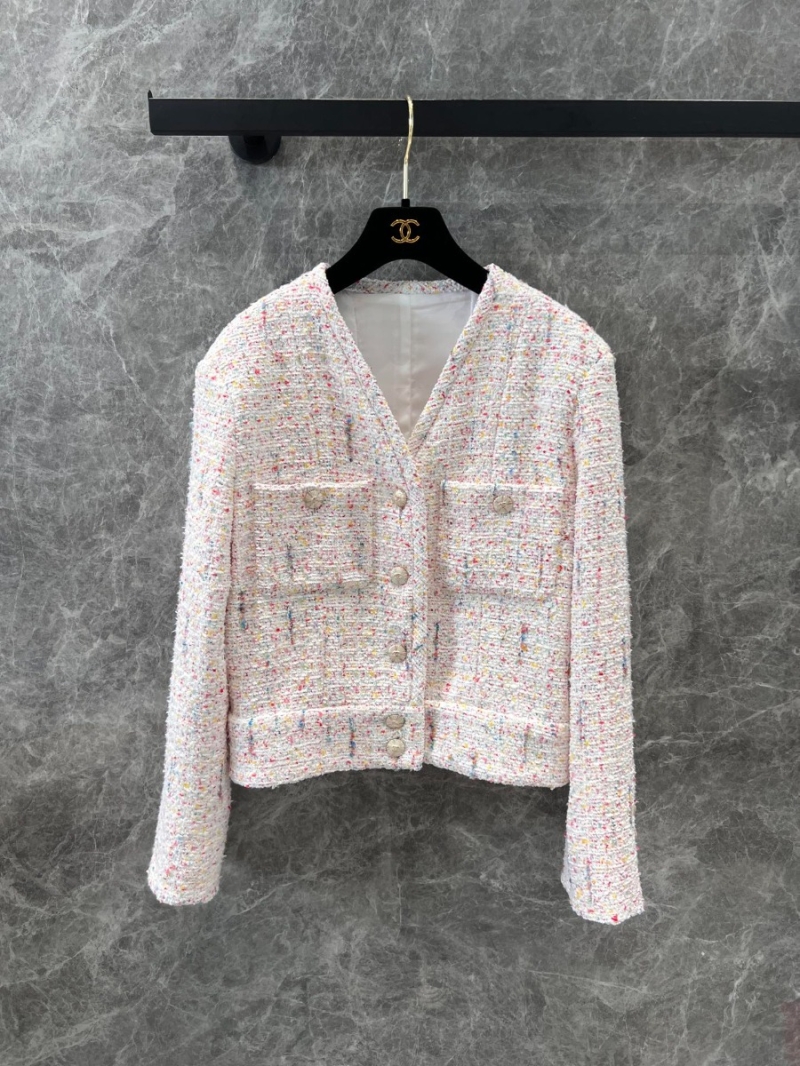 Chanel 25C Early Spring Luxurious Tweed Jacket in Beige
