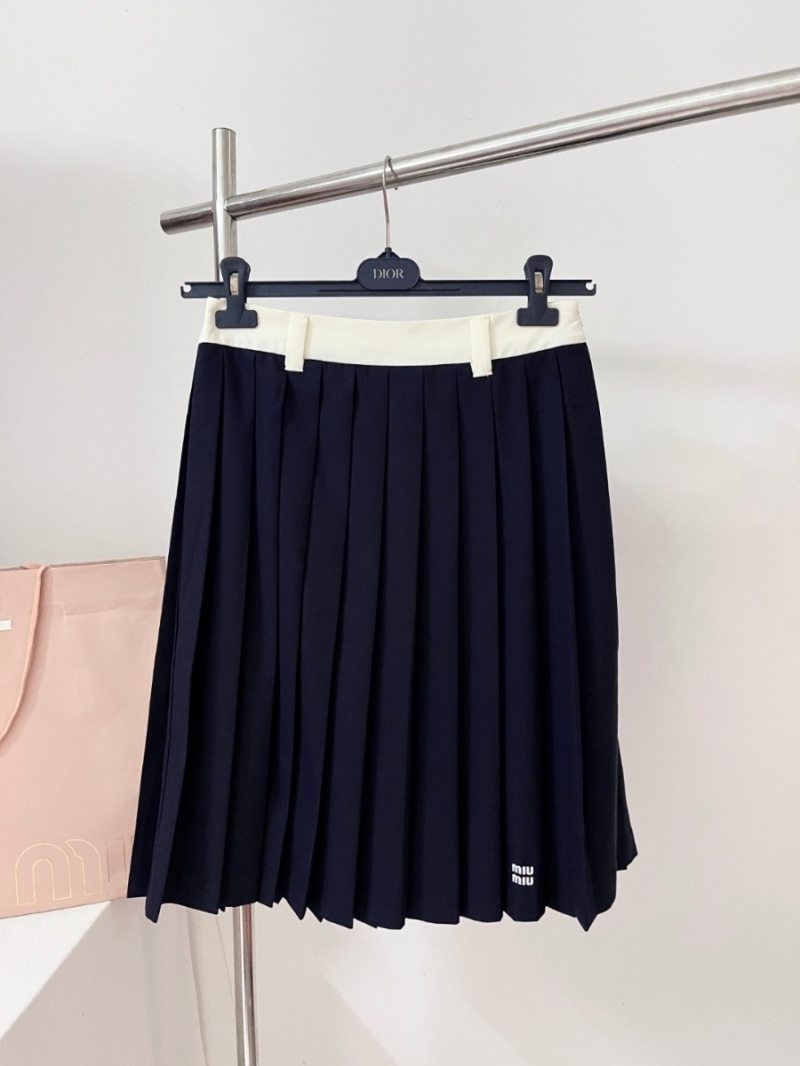 Miu Miu Pleated Wool Midi Skirt – Timeless Elegance in Navy Blue