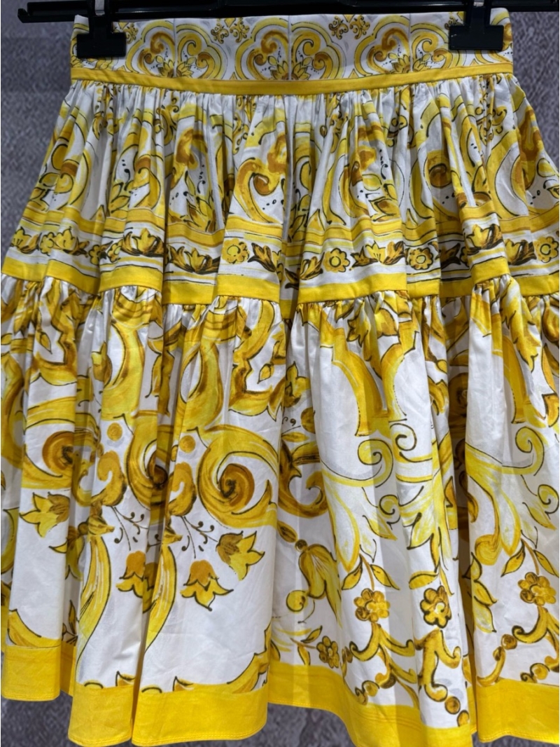 Dolce Gabbana D&G Oil Painting Print Skirt