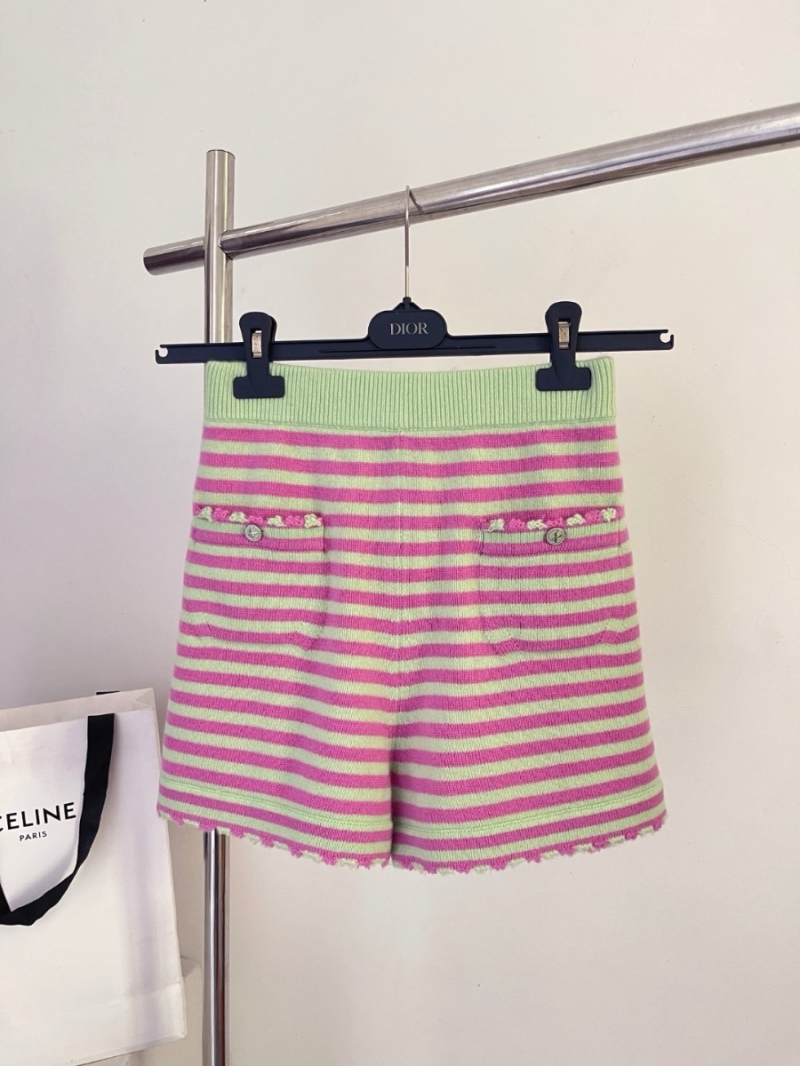 Chanel 25 Spring/Summer Luxurious Striped Shorts Pink and Green
