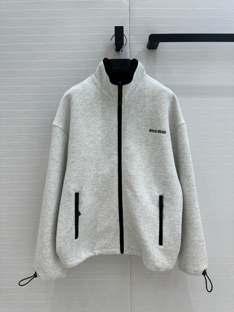 Miu Miu Early Spring 2025 Sporty Chic Heather Gray Tracksuit – Youthful & Stylish