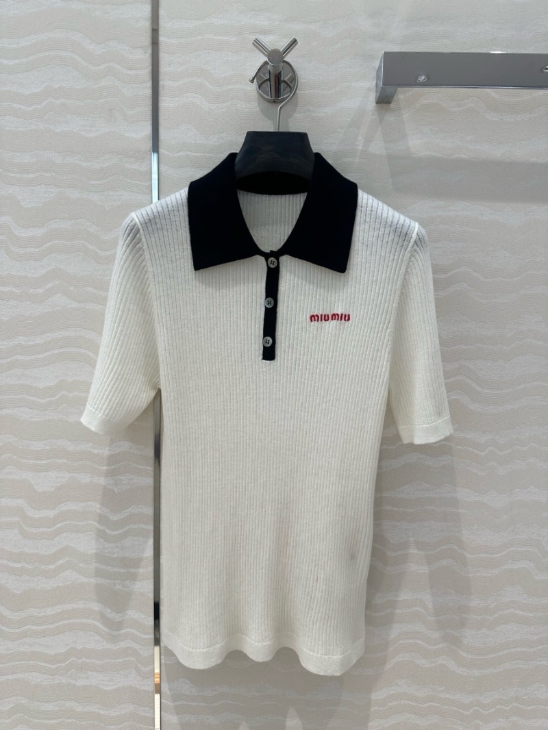 Miu Miu Contrast Collar Knit Polo Sweater - Chic & Youthful White