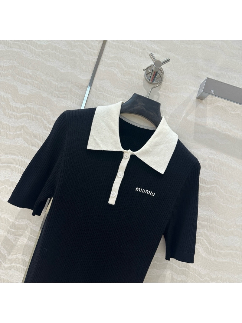 Miu Miu Contrast Collar Knit Polo Sweater - Chic & Youthful Black