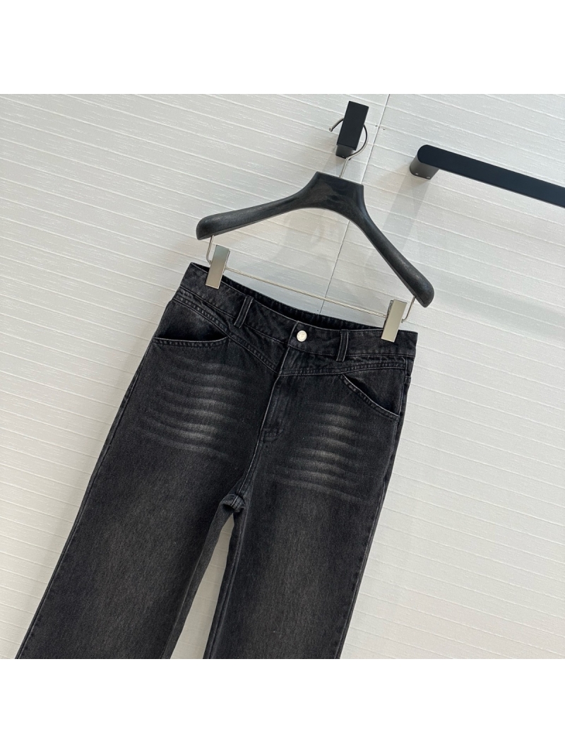 Alexander Wang Straight-Leg Vintage Denim Jeans Black - Chic & Slimming