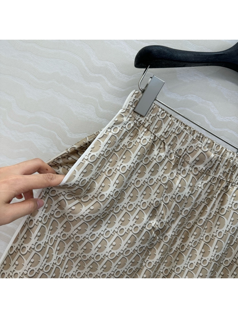 Dior MissDior Exclusive Limited-Edition White Gold Pajama-Style Silk Trousers