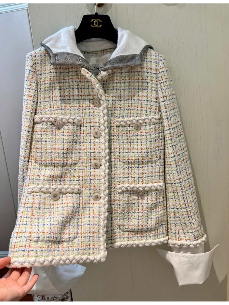 Chanel Tweed Hoodie Jacket with Detachable Details - Spring Elegance