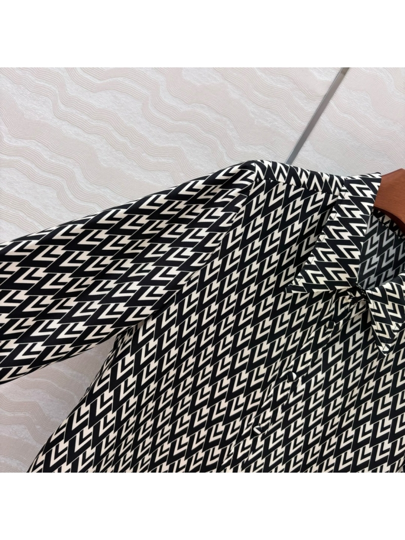 Valentino 25s Spring/Summer Geometric Print Silk Shirt