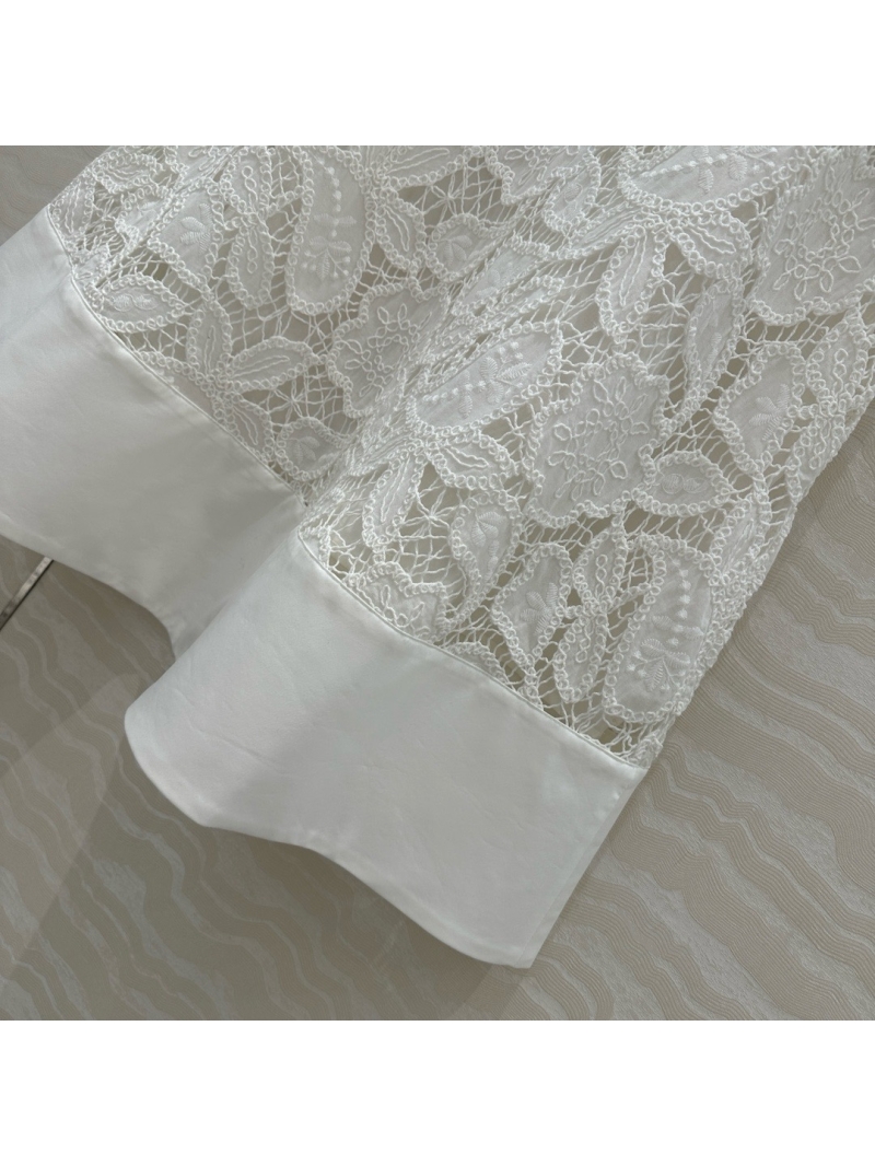 Valentino Resort Embroidered Lace Skirt