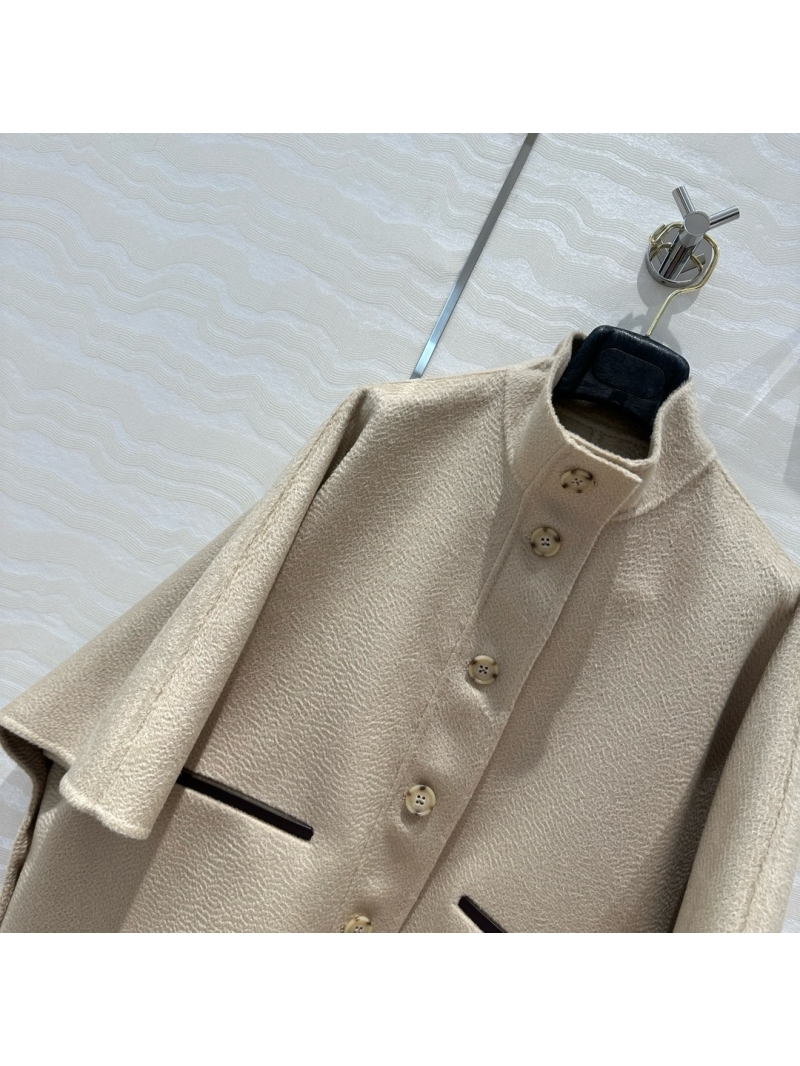 MaxMara Elegant Wool Cape Grey