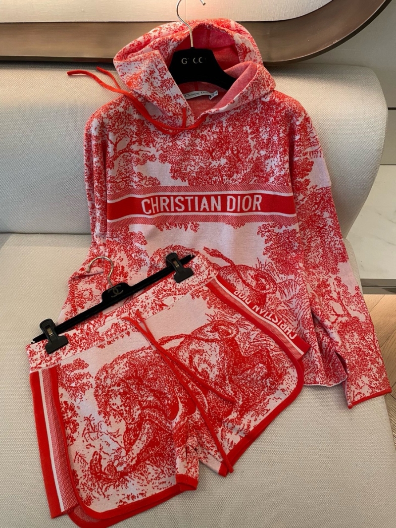 Dior Jungle Collection Cashmere Knit Set Hoodie and Shorts Red