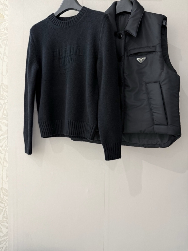 Prada Cashmere Wool Knit Sweater