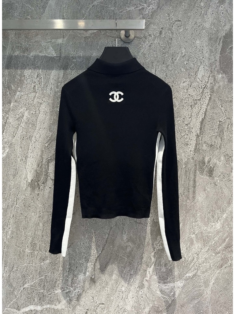 Chanel Coco Neige Ski Series CC Patchwork Polo Neck Wool Knitwear Black