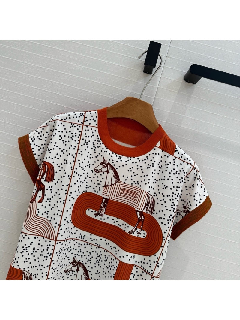 Hermes 25 Early Spring Horse Print Knit Top Red