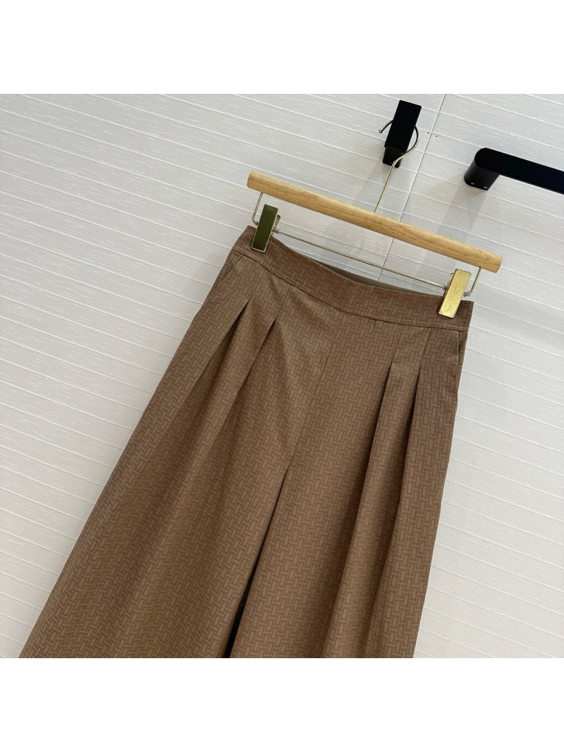 Exclusive Hermes 25s Early Spring Elastic High-Waist Pleated Cotton Trousers Khaki