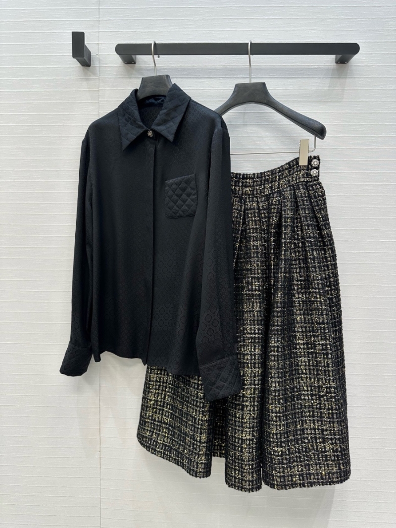 Chanel Coco 25A Atelier Collection Vintage Court-Style Maximalist Jacquard Silk Blouse