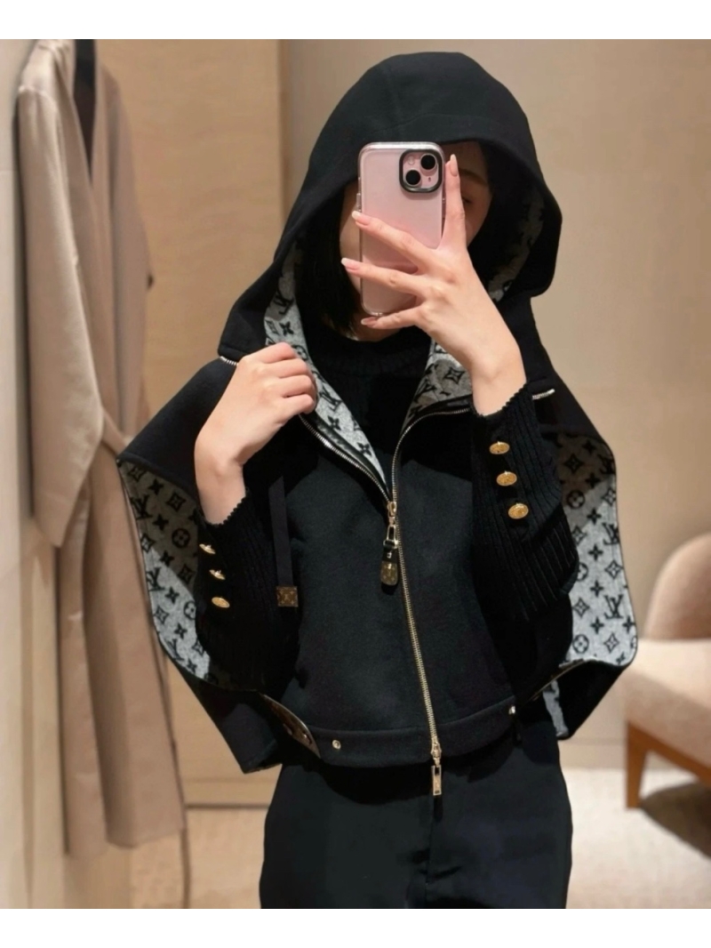 Louis Vuitton LV Monogram Hooded Cape Vest - Exquisite Wool Blend, Classic British Style