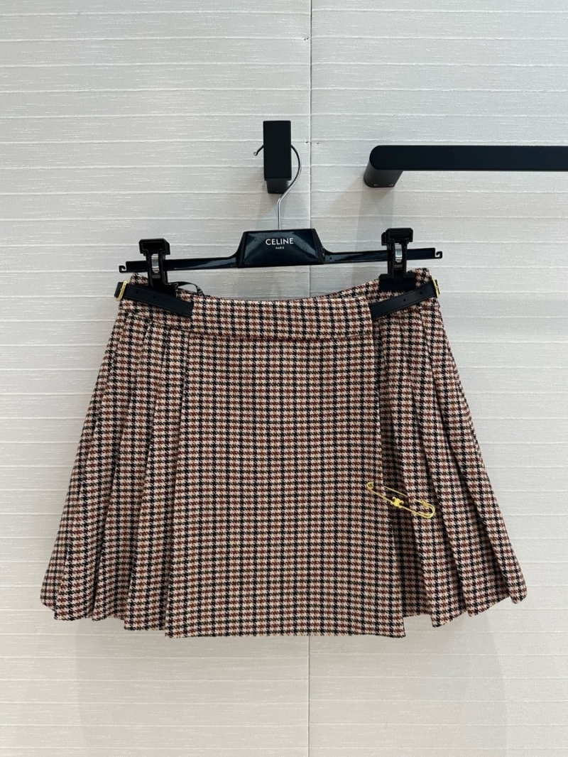 Celine Houndstooth Pleated Wool Skirt with Arc de Triomphe Pin