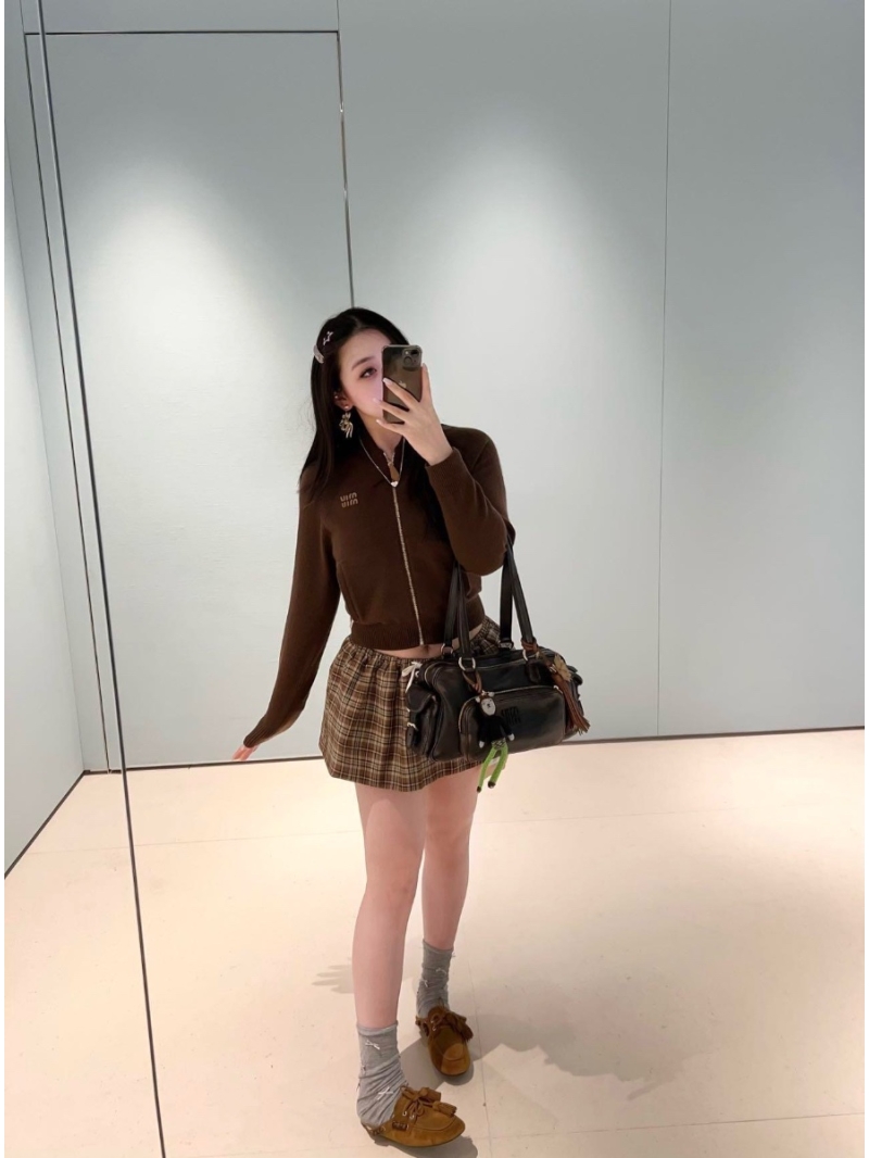 Miu Miu Chocolate Brown Ribbed Collar Zipper Cashmere Knit Jacket