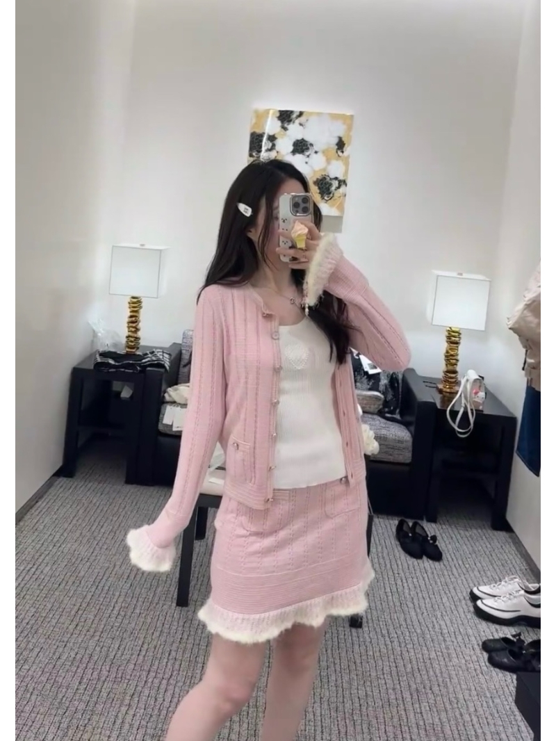 Chanel Exclusive 25B Collection Sand Orange Knit Skirt with Faux Fur Hem