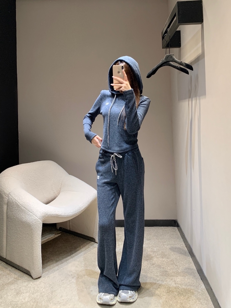 Miu Miu 25Fw Early Autumn Logo Drawstring Hoodie & Wide-Leg Pants Set in Dark Blue