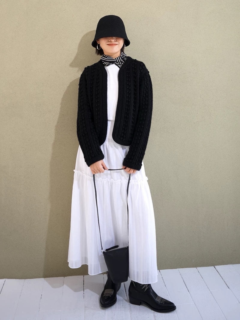 Loro Piana Exclusive Luxe High-Intelligence Cashmere Knit Cardigan in Black