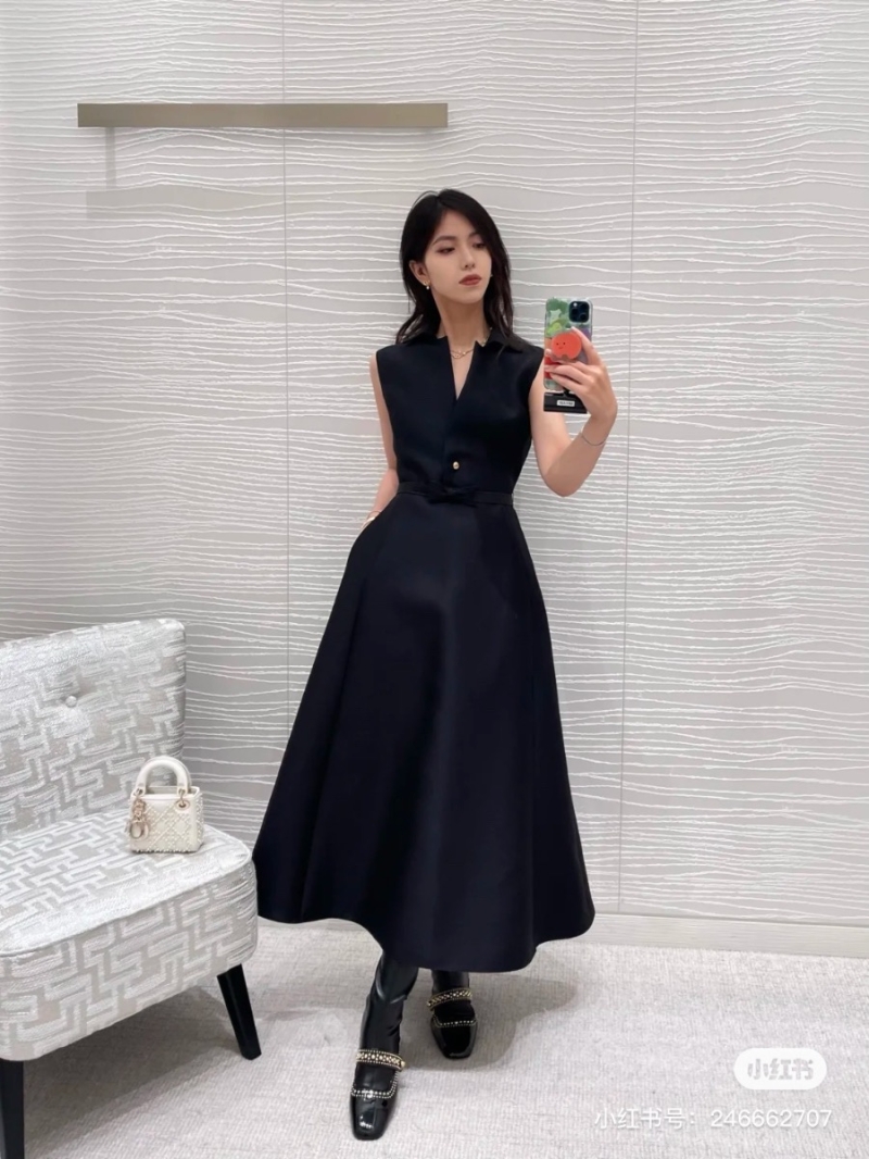 Dior2024 Limited Edition Wool Silk  Bow Belt Dress