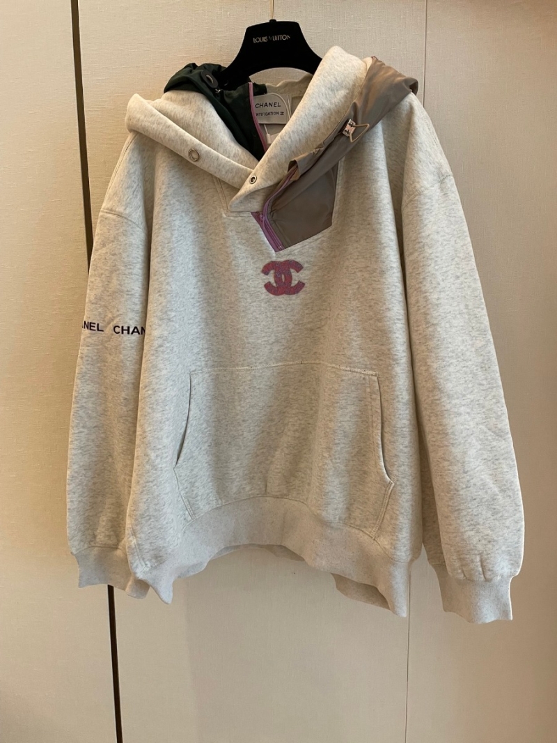 Chanel CC New Collection Stylish Double-Layer Hooded Sweatshirt in Light Gray