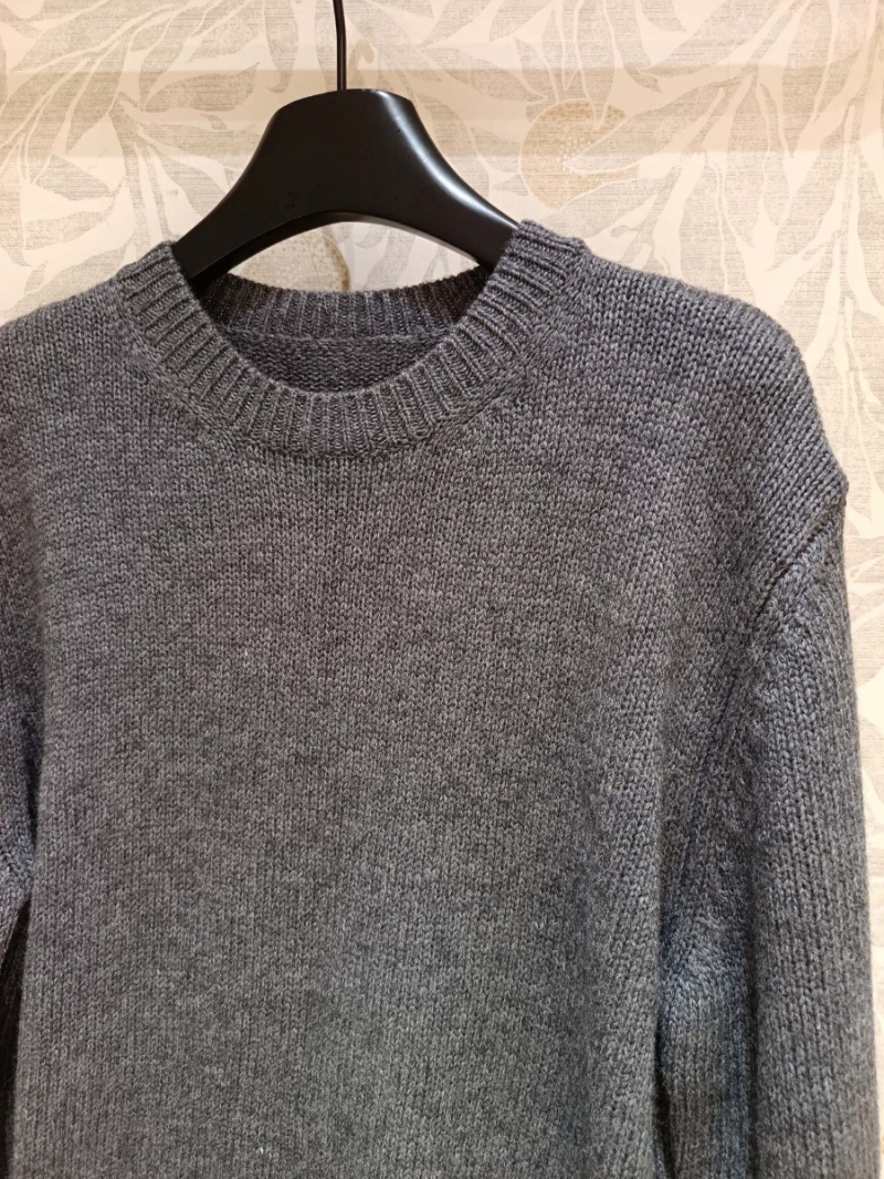 Miu Miu Minimalist Grey Cashmere Sweater