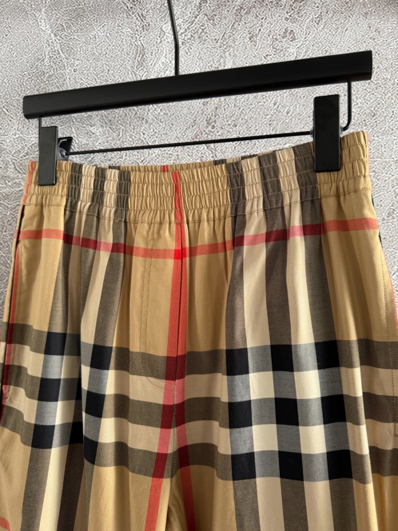 Burberry Classic Timeless Check Pants Beige