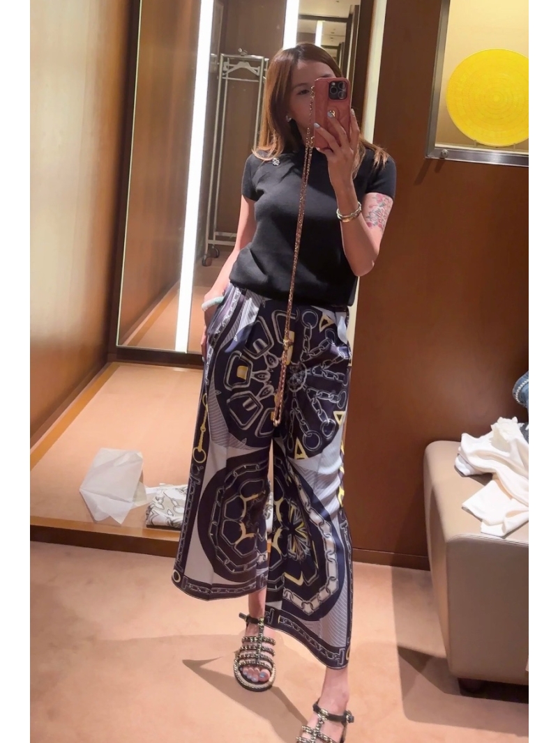 Hermes Effet Kaleidoscope Silk Wide-Leg Pants Blue – Timeless Elegance