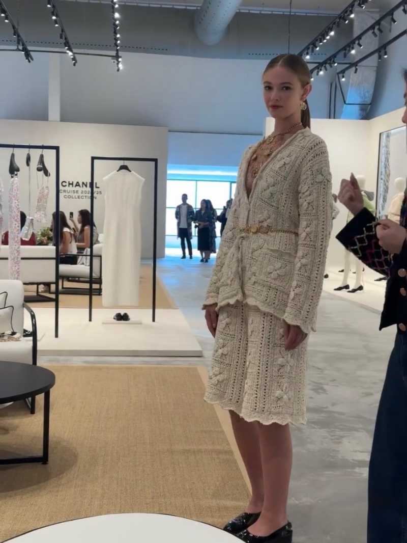 Chanel Coco 25C Limited Edition Early Spring Crochet Flower Embossed Cardigan