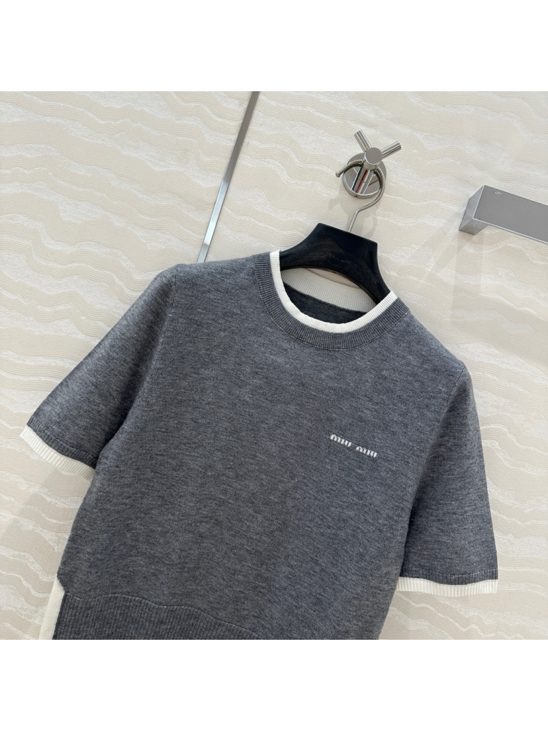 Miu Miu Wool-Cashmere Contrast-Color Round Neck Knit Top Grey