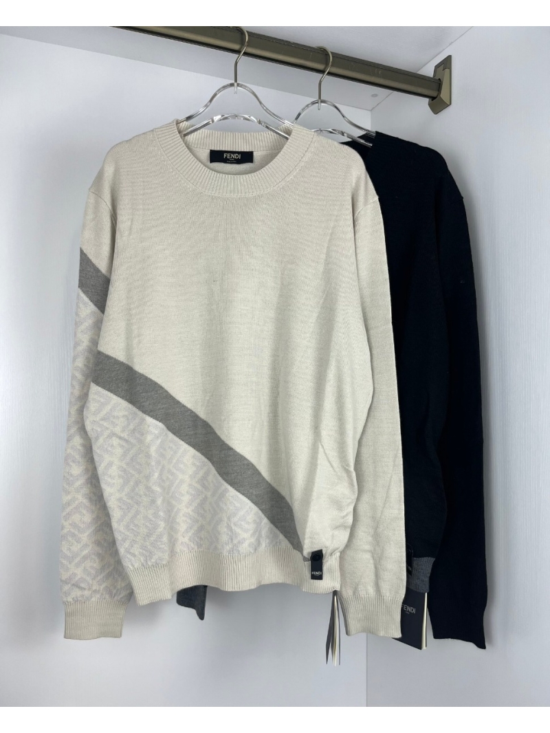 Fendi Winter Collection Luxurious Crewneck Wool Sweater Beige