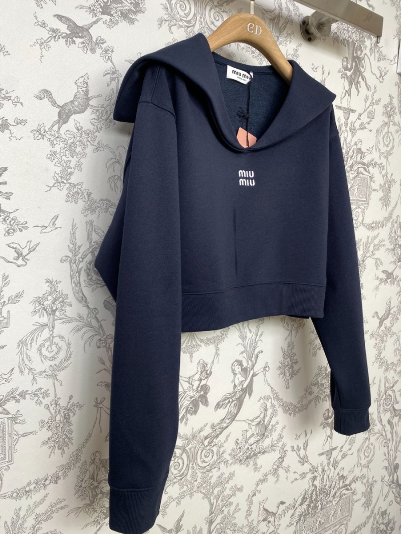 Miu Miu Early Spring 2024 Navy Collar Velour Sweatshirt