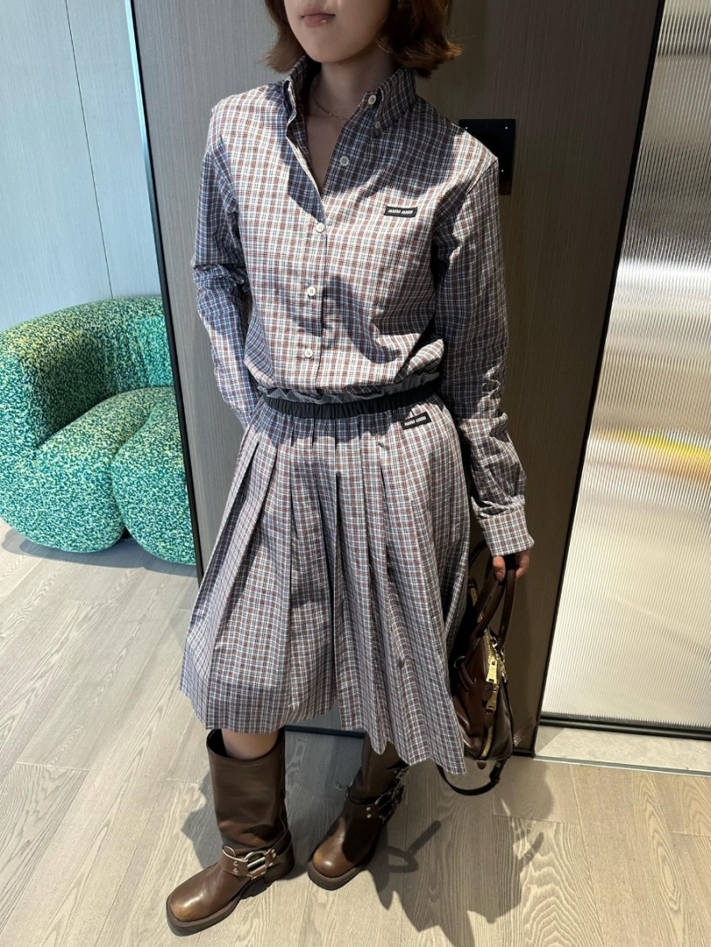 Miu Miu Spring/Summer Preppy Plaid Skirt Multi-Color