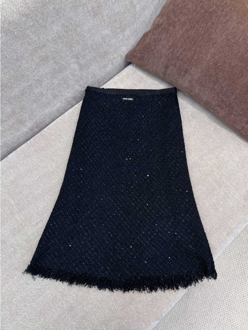 Miu Miu 24 Early Spring Collection Embellished Sequin Single-Breasted Tweed Skirt