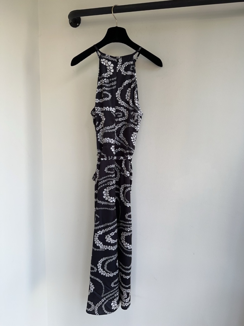 Chanel CC25 Spring/Summer Elegant Floral Dress Black and White