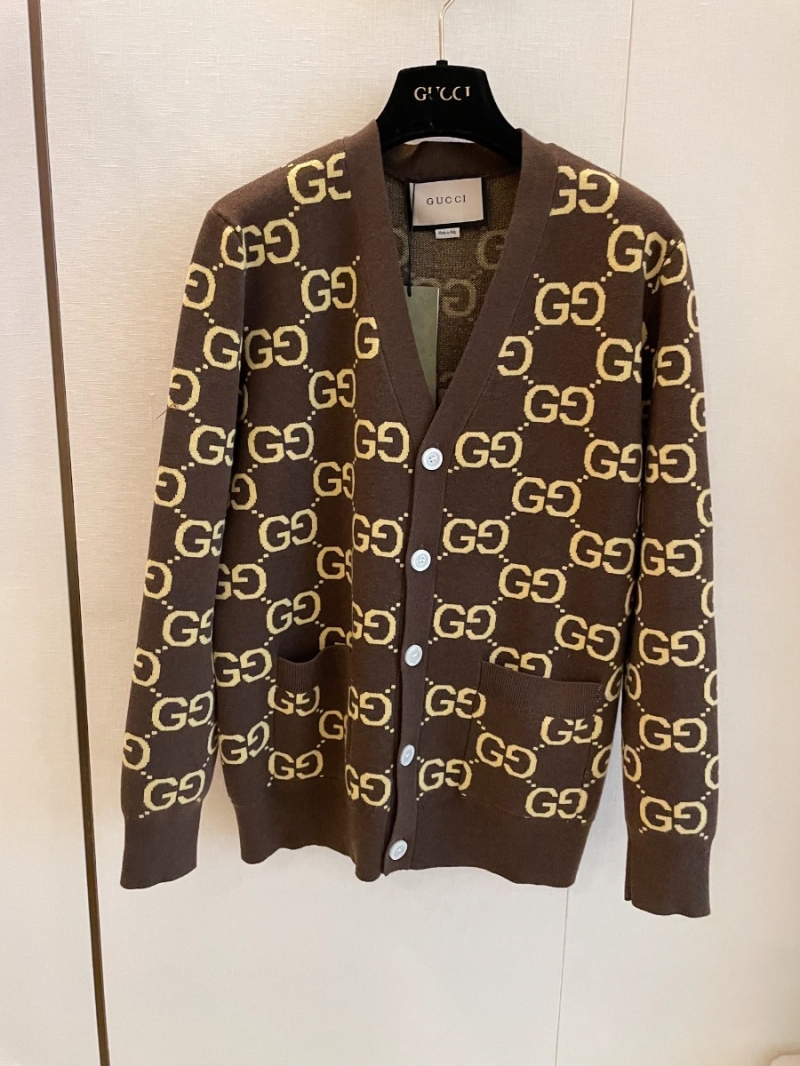 Gucci GG Pattern V-Neck Wool Cardigan in Coffee Brown
