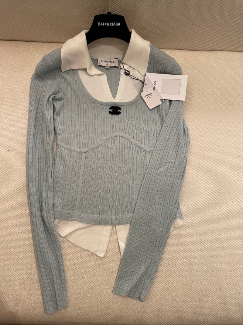Chanel Fall/Winter Collection Contrast Two-in-One Knit Sweater – soft pastel blue with a contrasting white collar and inner layer.