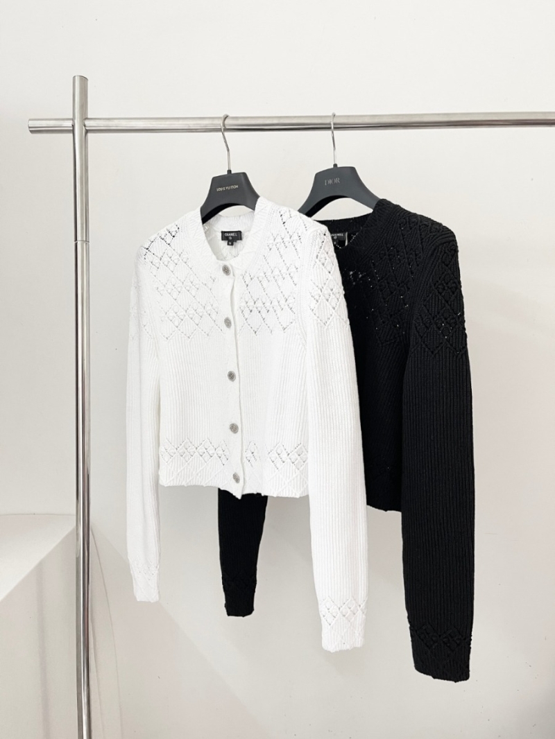 Chanel Coco Girl Classic Round-Neck Cardigan White – Hollow Crochet Design