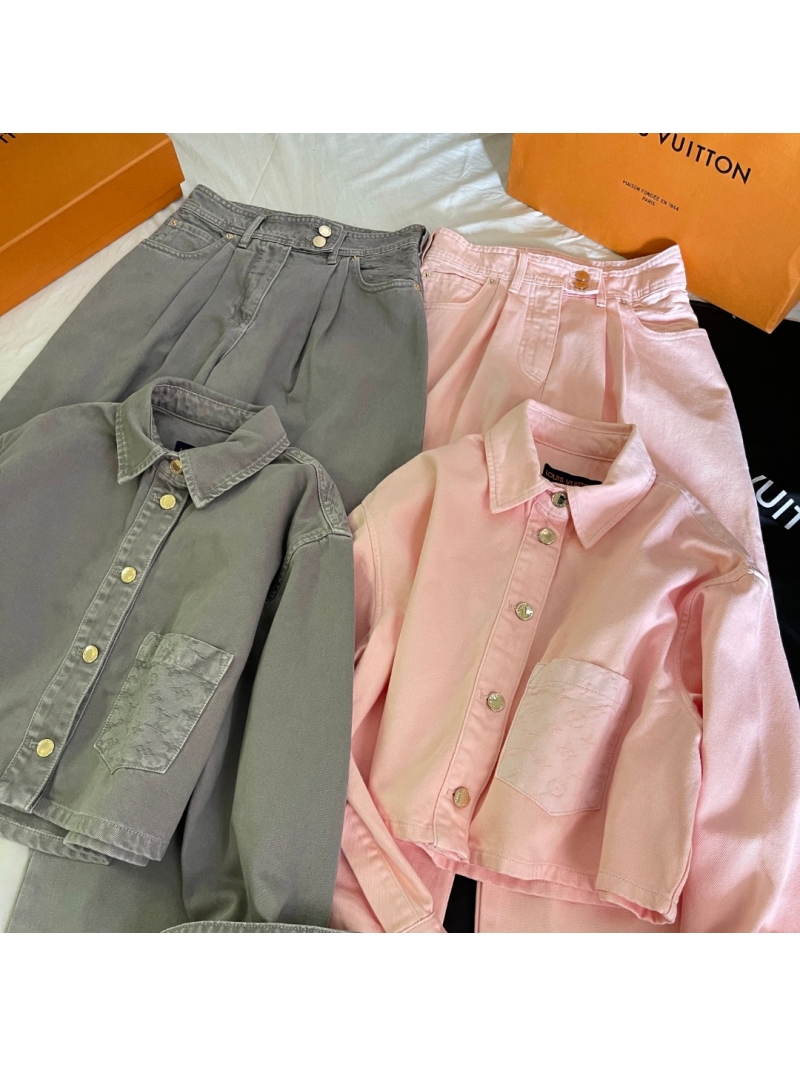 Louis Vuitton LV25 Luxe Jacquard Mid-Rise Wide-Leg Pleated Jeans in Luxe Grey