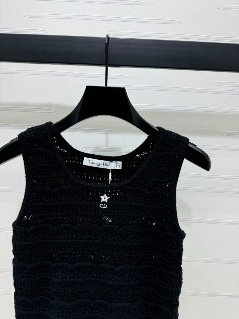 Dior 2025 Spring/Summer Delicate Open-Knit Tank Top in Monochrome. Black