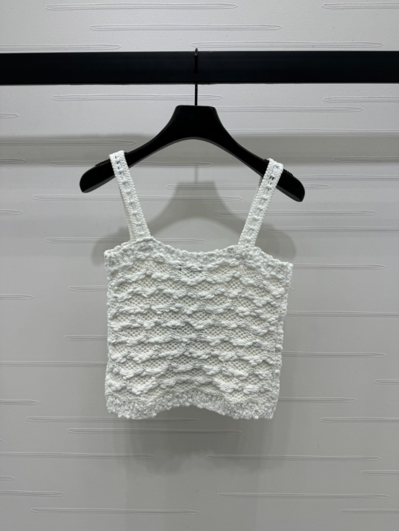 Chanel 2025 Spring/Summer Stylish Hand-Crocheted Tank Top in Monochrome. White