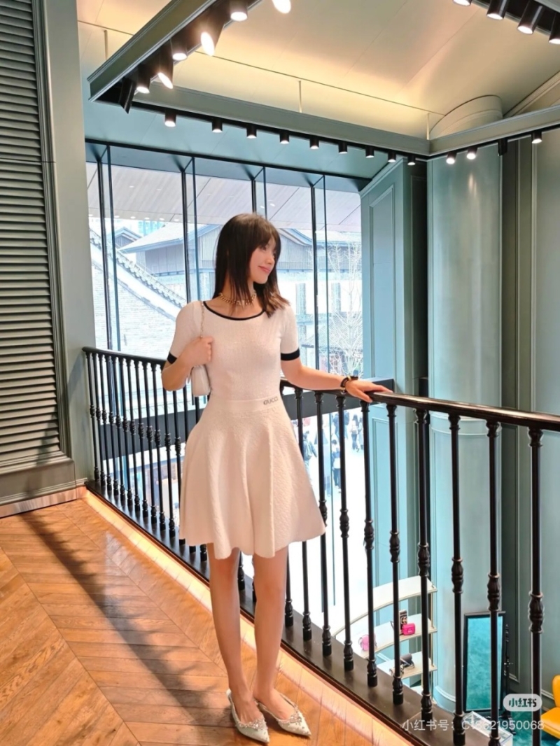 Gucci 2025 Spring/Summer Chic Knit Dress in White with Contrast Trim