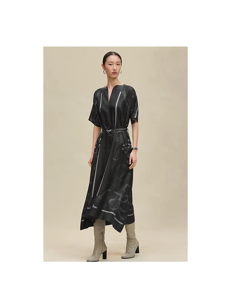 Hermes Luxe Silk Kaftan Slit Dress in Black - Elegant Early Autumn Design