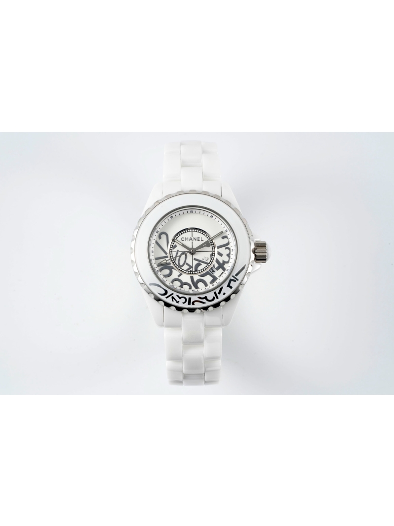 CHANEL Exclusive J12 Series 33 Wristwatch white special