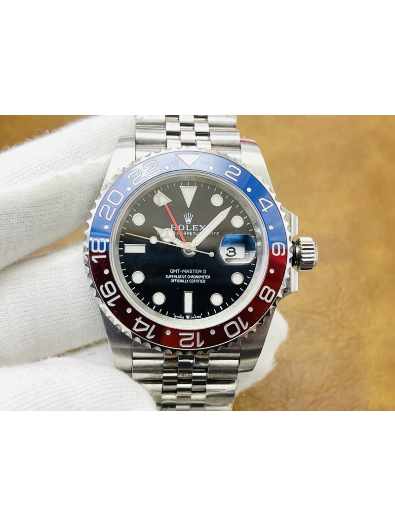 Rolex GMT-Master II 12670 - The Redefined Masterpiece Blue X Red