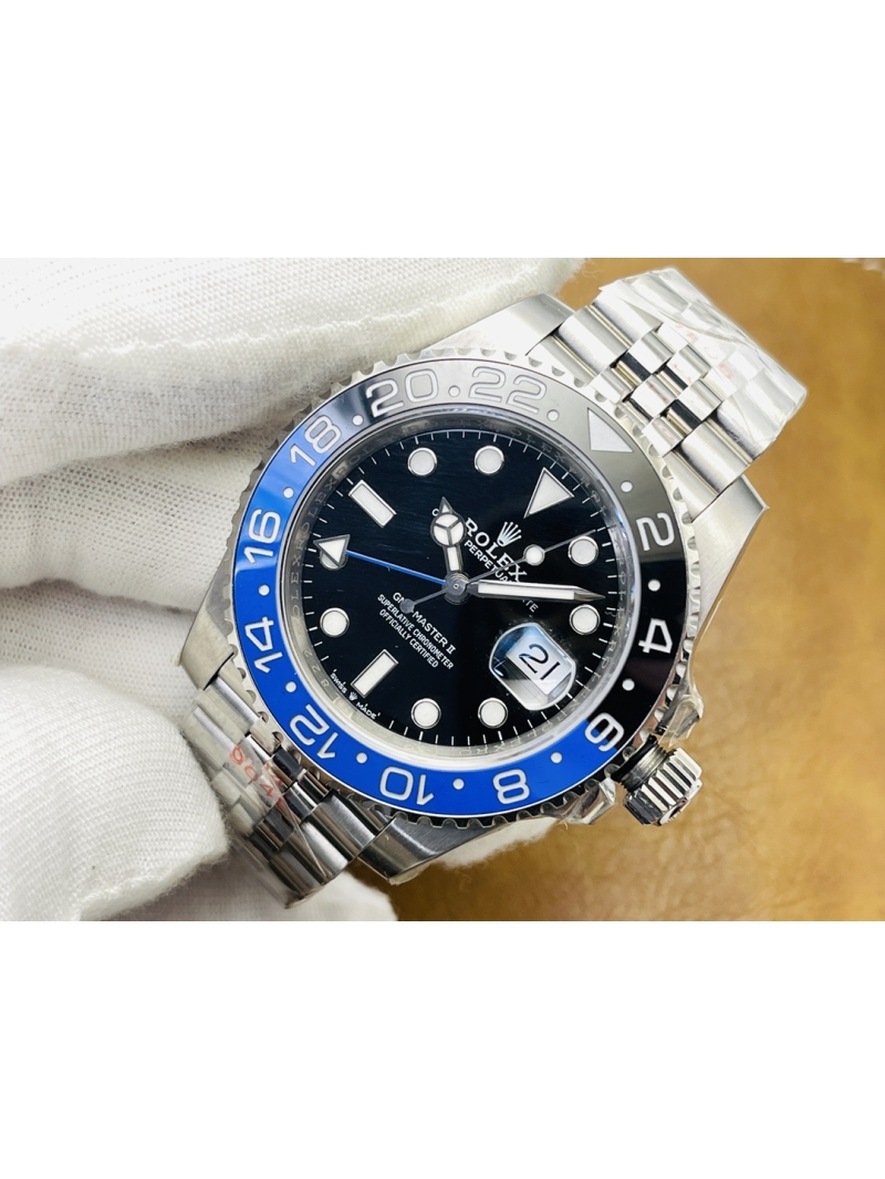 Rolex GMT-Master II 12670 - The Redefined Masterpiece black X blue